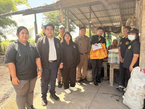 📣 พช.เมืองชัยนาท ลงพื้นที่มอบถุงยังชีพช่วยเหลือครัวเรือนยากจน ตามโครงการส่งเสริมความสัมพันธ์ สอ.พช. ประจำปี 2569 